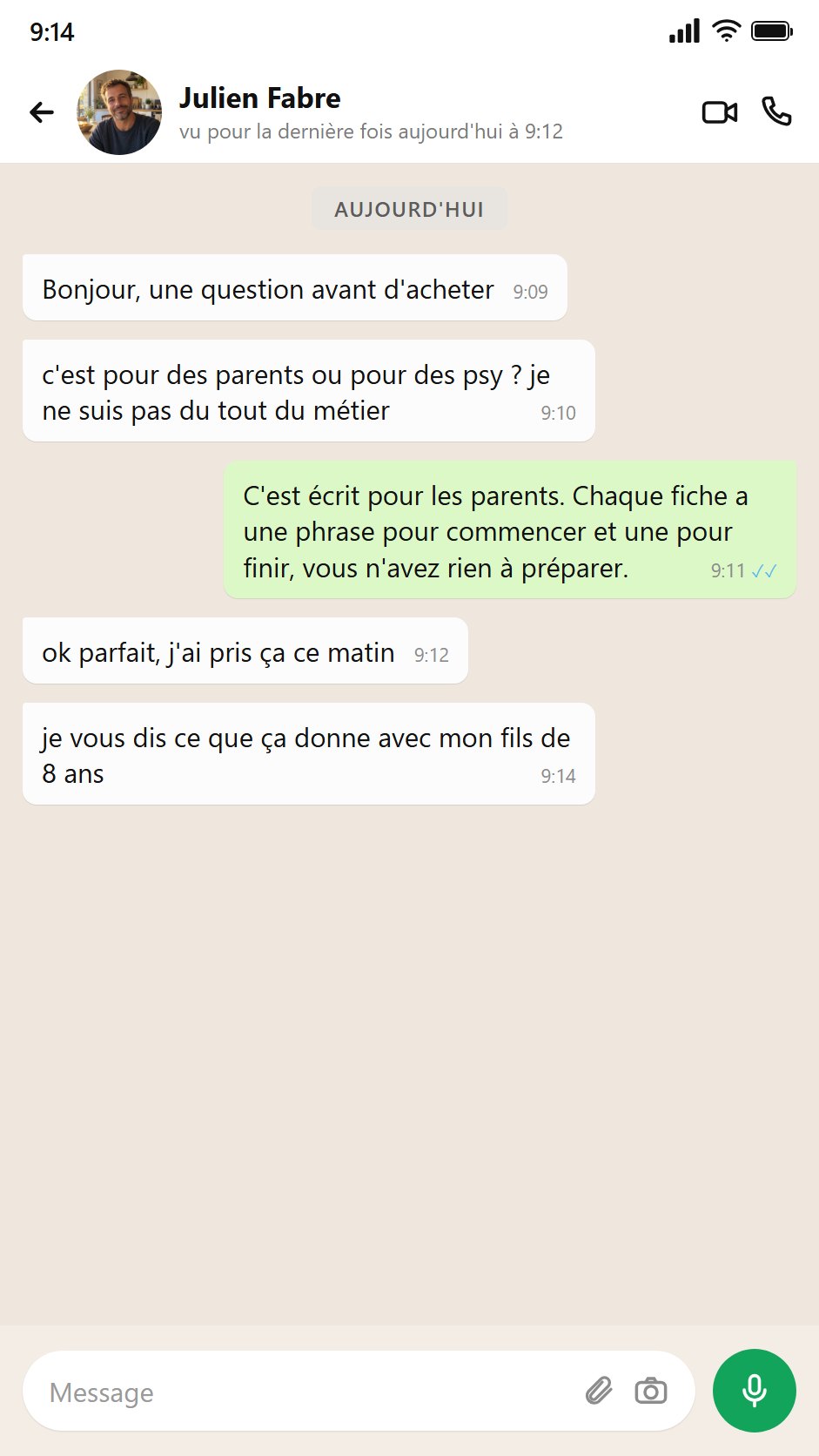 Un papa demande avant d'acheter si c'est pour les parents ou pour les professionnels